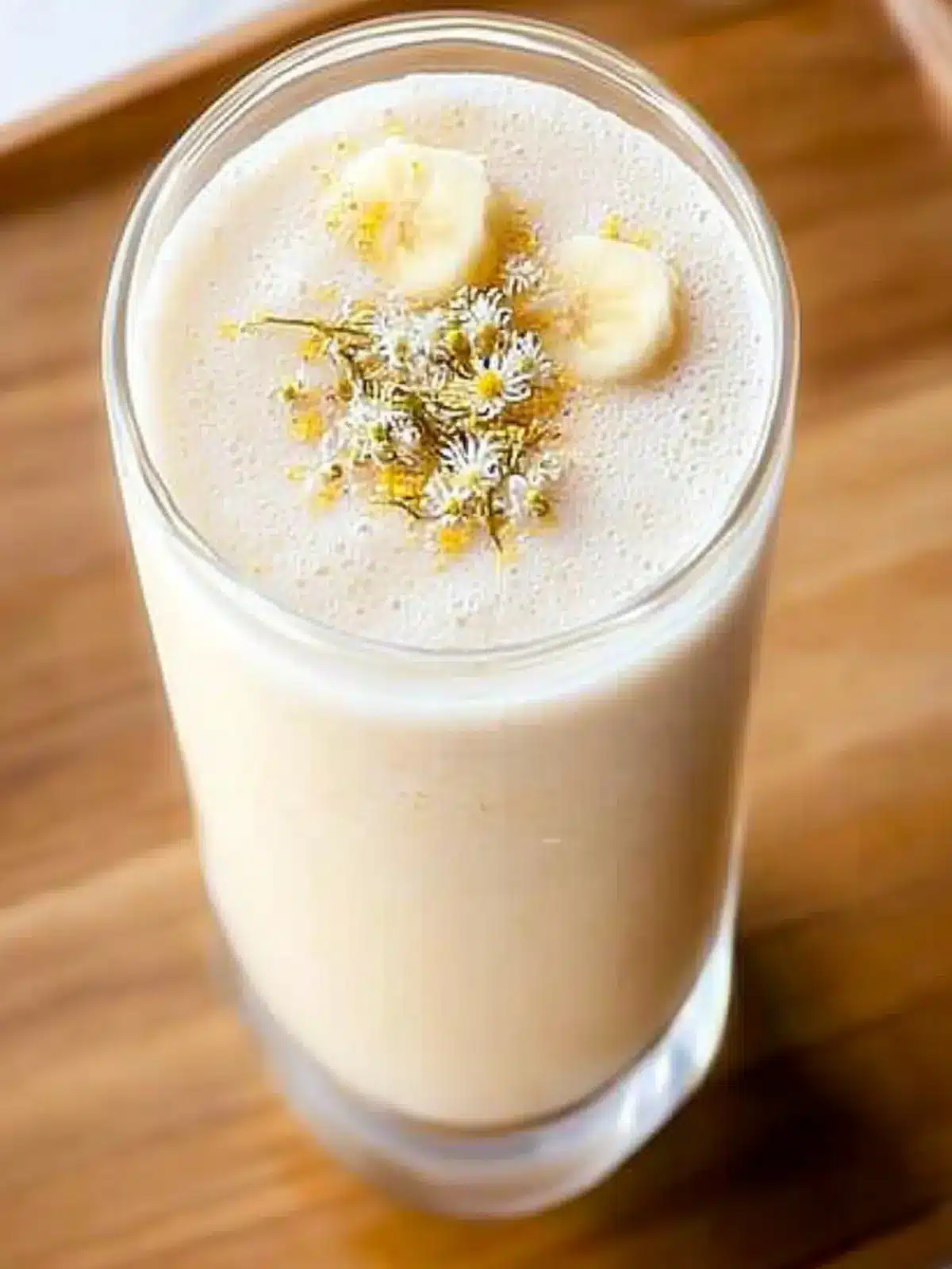Banana Chamomile Tea Smoothie for Ultimate Relaxation 2 Banana Chamomile Tea Smoothie