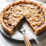 Decadent Almond & Medjool Date Tart You’ll Love to Make 6 Almond & Medjool Date Tart