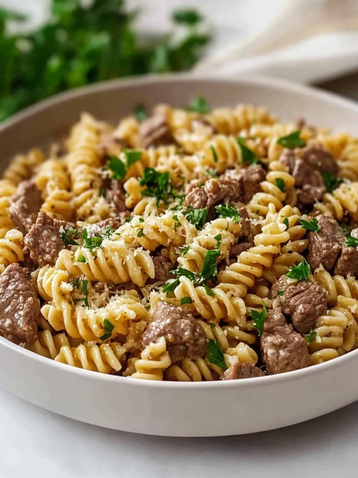 Savory Beef and Rotini in Garlic Parmesan Sauce in 30 Minutes 4 Beef and Rotini in Garlic Parmesan Sauce