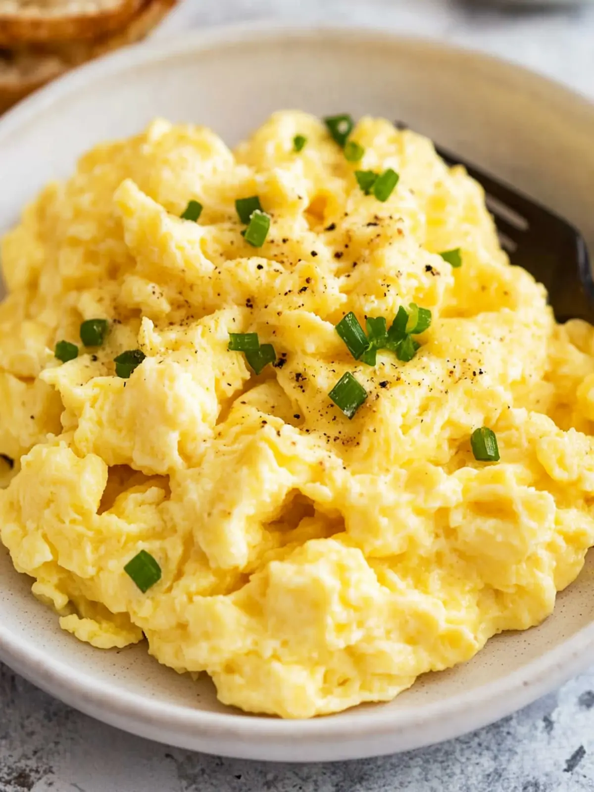 Master Fluffy Scrambled Eggs with Cheddar Magic Today 2 Fluffy Scrambled Eggs