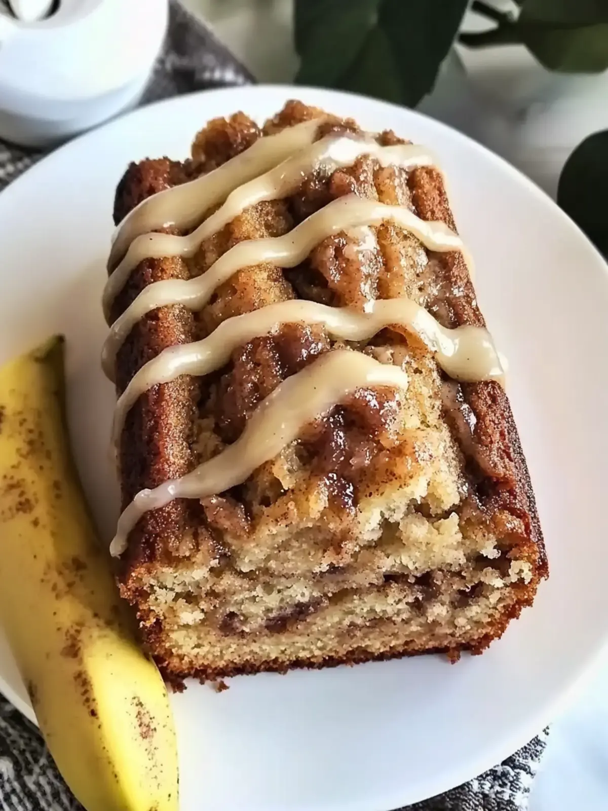 Cinnamon Roll Banana Bread - Your New Favorite Sweet Treat 4 Cinnamon Roll Banana Bread