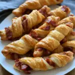 Caramelized-Onion and Bacon Puff Pastry Twists to Wow Your Guests 9 Caramelized-Onion and Bacon Puff Pastry Twists